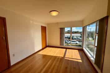 37 McCullough Avenue, Papatoetoe