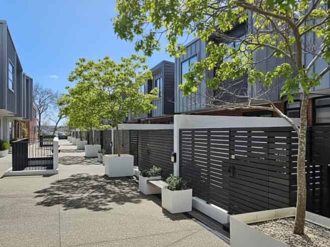 29/4 Stables Lane, Millwater