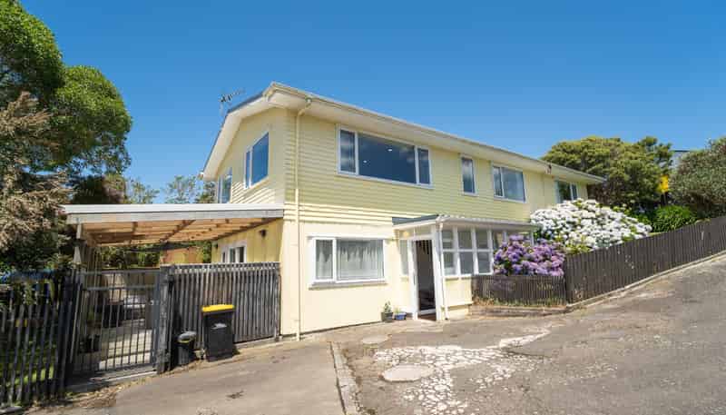 36 Bracken Road, Paparangi