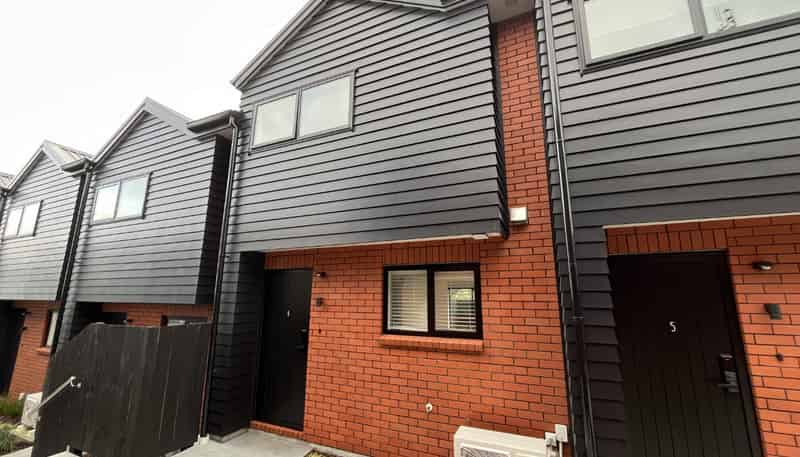 4/13 Brough Road, Manurewa