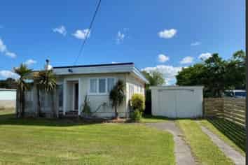 5 Edinburgh Terrace, Foxton Beach