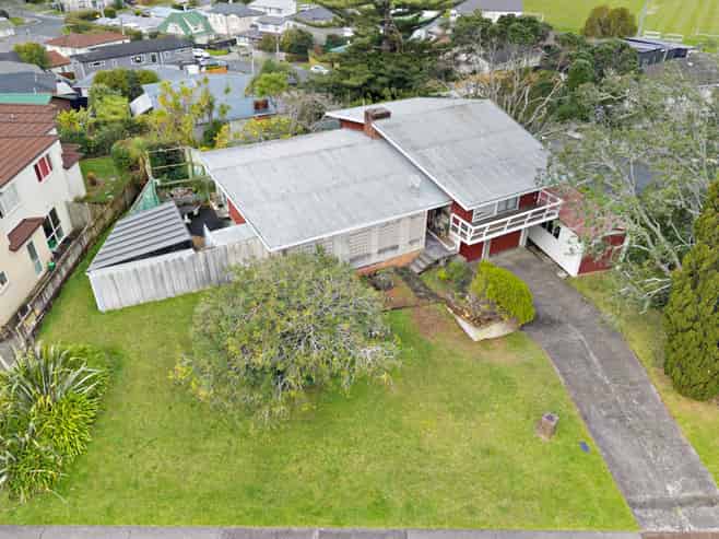 1 Kennedy Avenue, Forrest Hill