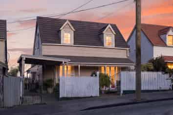 87 London Street, Lyttelton