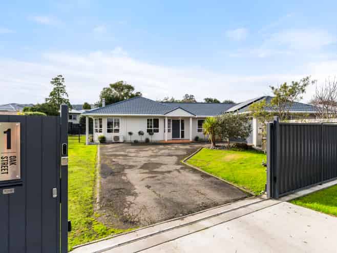 1 Oak Street, Mangapapa