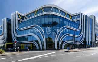 SUSTAINABLE OFFICE IN PRIME NEWMARKET LOCATION