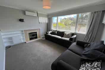 355 Botanical Road, West End