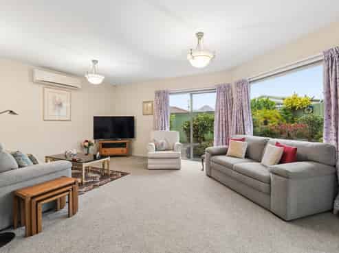 11 Kilimanjaro Drive, Northpark