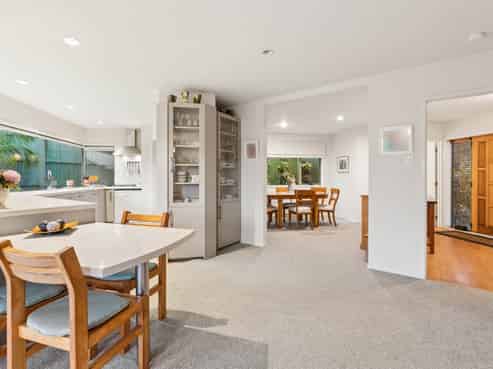 11 Kilimanjaro Drive, Northpark