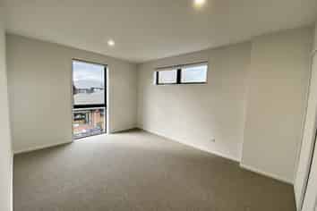 8/23 Euston Street, Riccarton