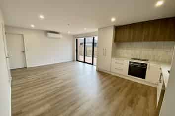 8/23 Euston Street, Riccarton