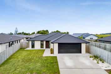 44 Aratapu Street, Waitara