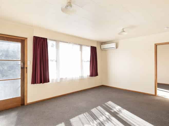 2/1 Ward Street, Springlands