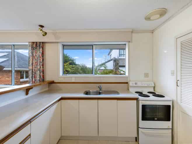 3/231 Queens Road, Panmure