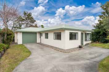 9B Ingle Avenue, WAIPAHIHI