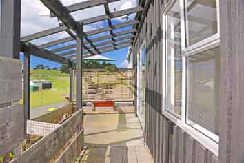 Auckland - Address withheld