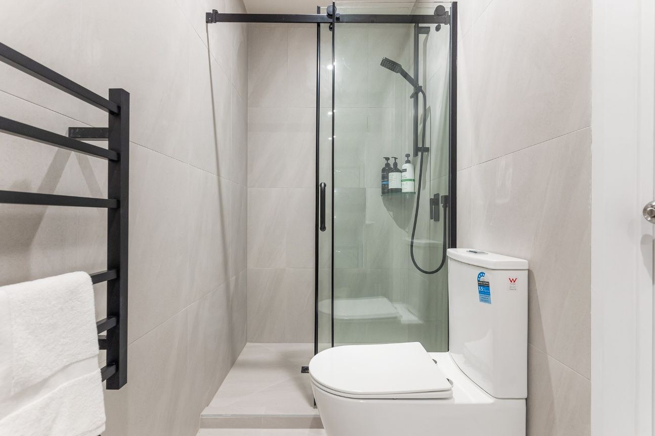 Luxe Living Awaits! - View 6