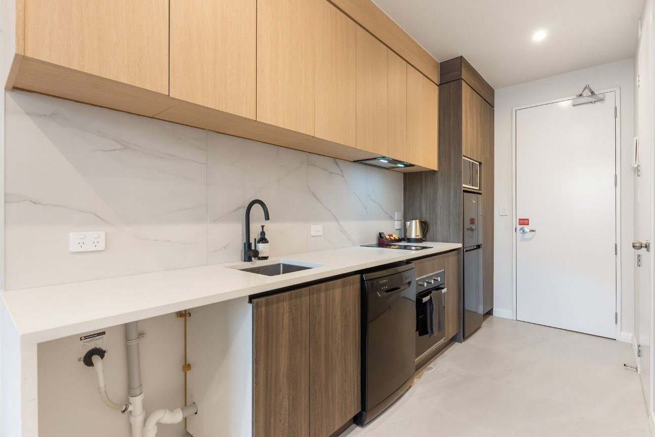 Luxe Living Awaits! - View 3