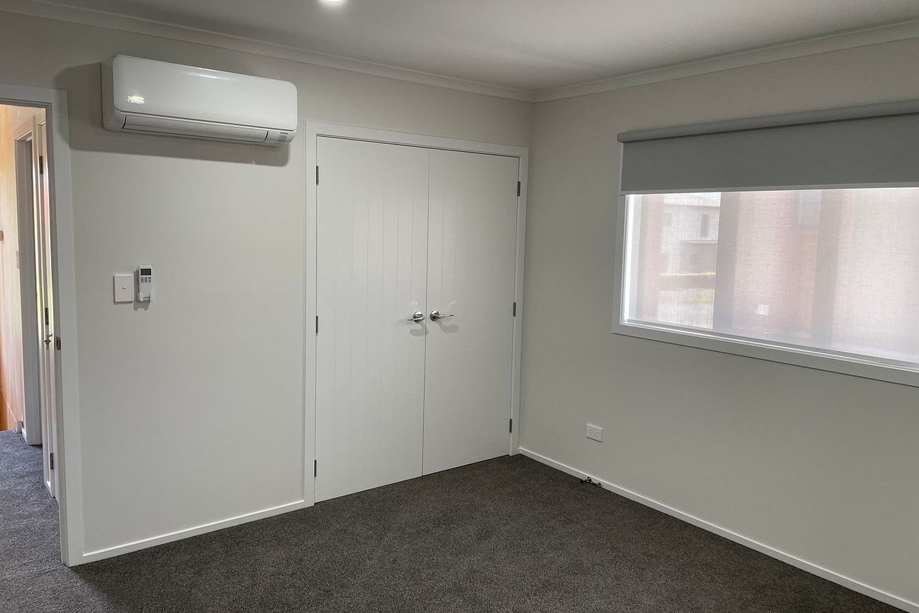 Private Ensuite Bedoom with Heat Pump - Meer