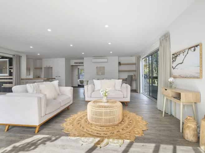 6 Holland Street, Glenholme