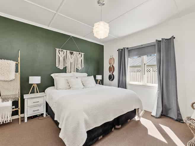 27 Lakings Road, Springlands