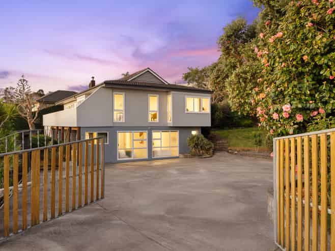 24 Gills Road, Bucklands Beach
