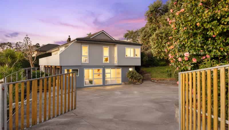 24 Gills Road, Bucklands Beach