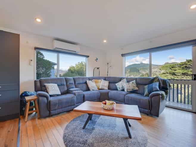 1/179 Princes Drive, Britannia Heights