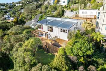 10 Edgeware Road, Wilton