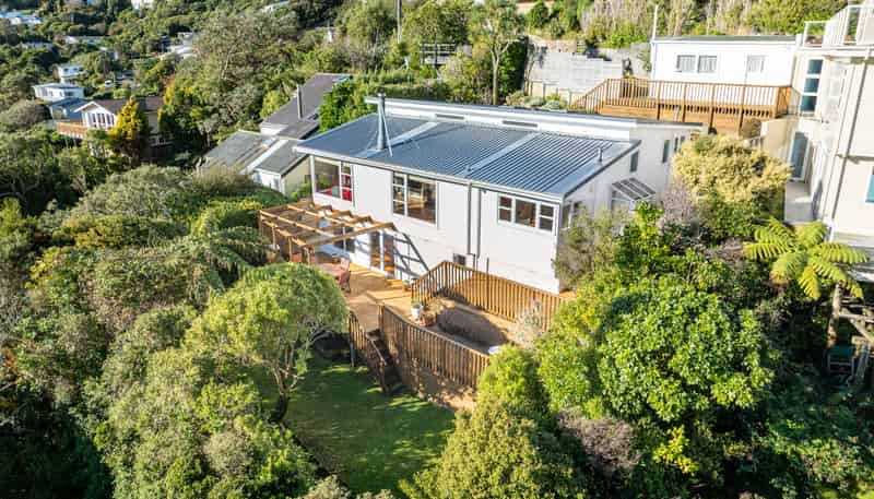 10 Edgeware Road, Wilton