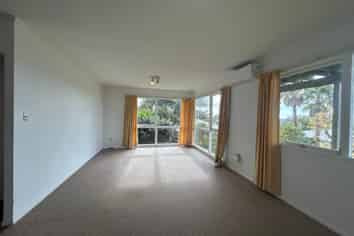 2/4 College Road, Saint Johns