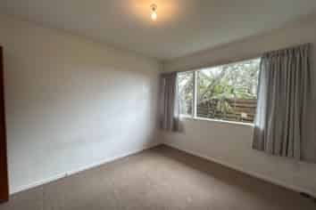 2/4 College Road, Saint Johns
