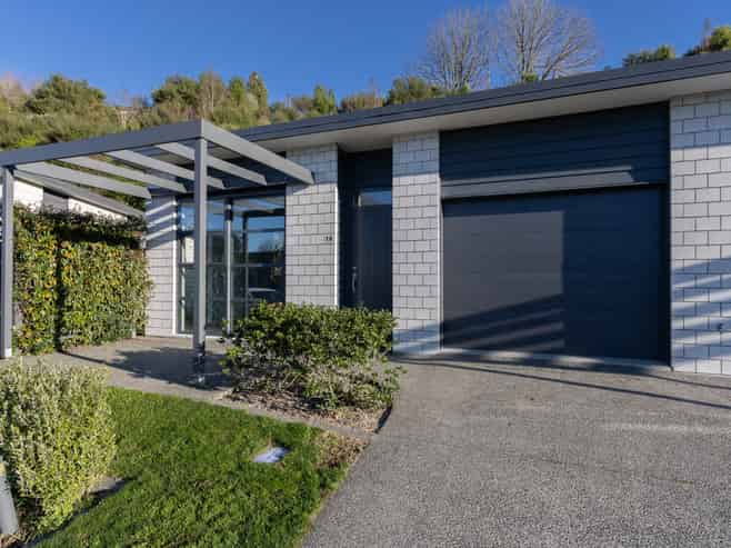 14 Manuka Place, Cambridge