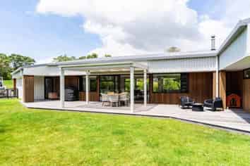 133 Estuary Drive, Mangawhai Heads