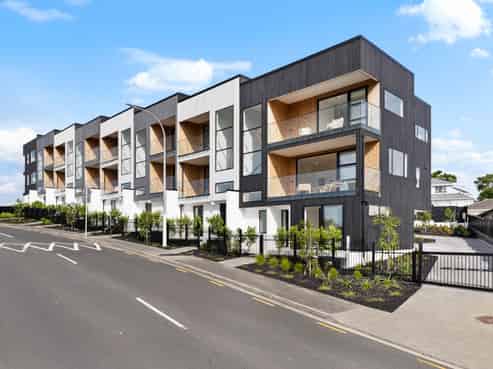 1,2,3,4,5/2 Valonia Street, New Windsor