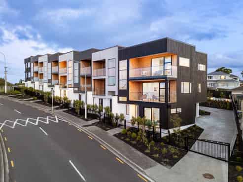 1,2,3,4,5/2 Valonia Street, New Windsor