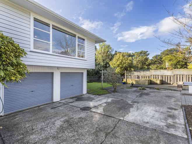 108 Oriel Avenue, Tawa