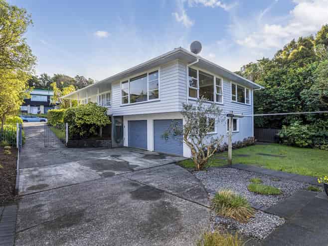 108 Oriel Avenue, Tawa