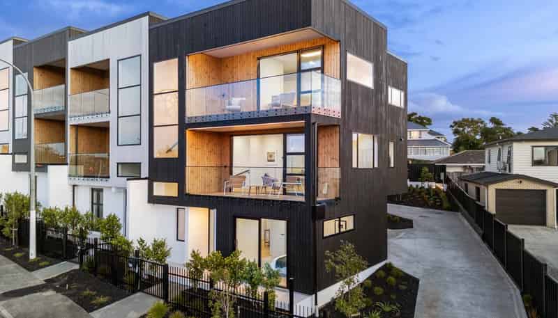 1/2 Valonia Street, New Windsor
