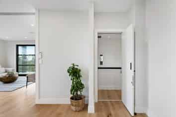 1/2 Valonia Street, New Windsor