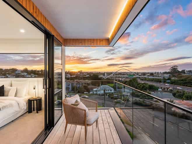 3/2 Valonia Street, Mount Roskill