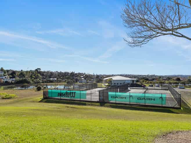 3/12 Belvedere Court, West Harbour