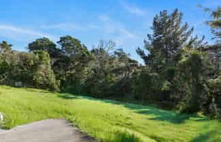 2/12 Belvedere Court, West Harbour