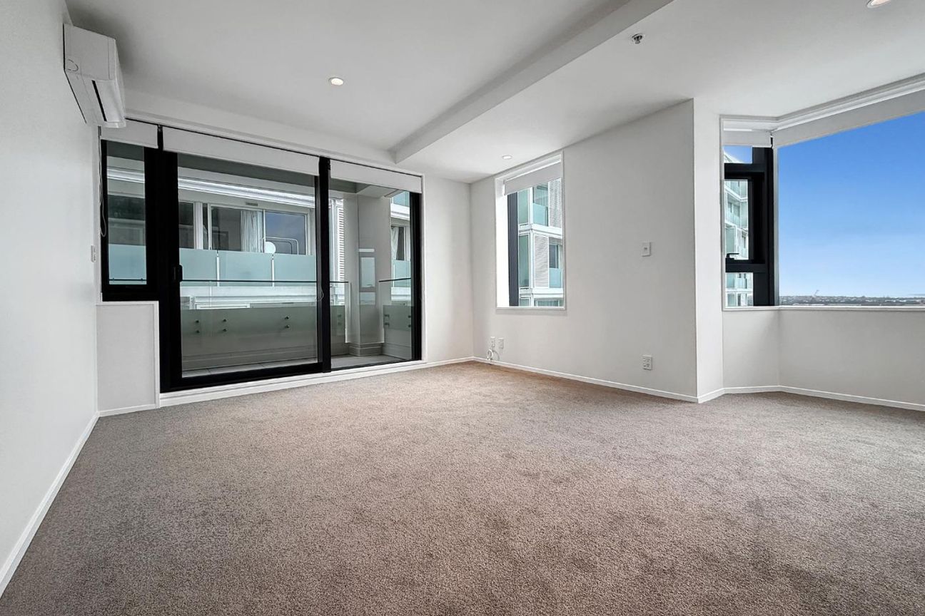 Newly Renovated ** The Connaught** - Bild 2