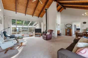 55 McKenzie Avenue, Arkles Bay