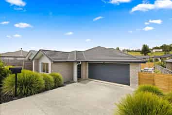 17 Ella Anne Crescent, Warkworth