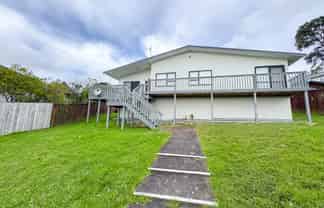 12 Clearview Heights, Ranui
