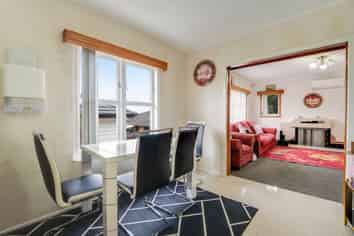 61 Halver Road, Hill Park