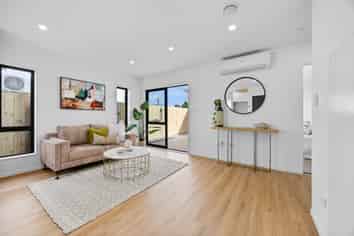 25B Rosamund Avenue, New Windsor