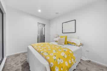 25C Rosamund Avenue, New Windsor