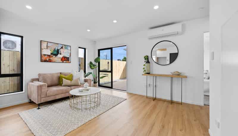 25D Rosamund Avenue, New Windsor